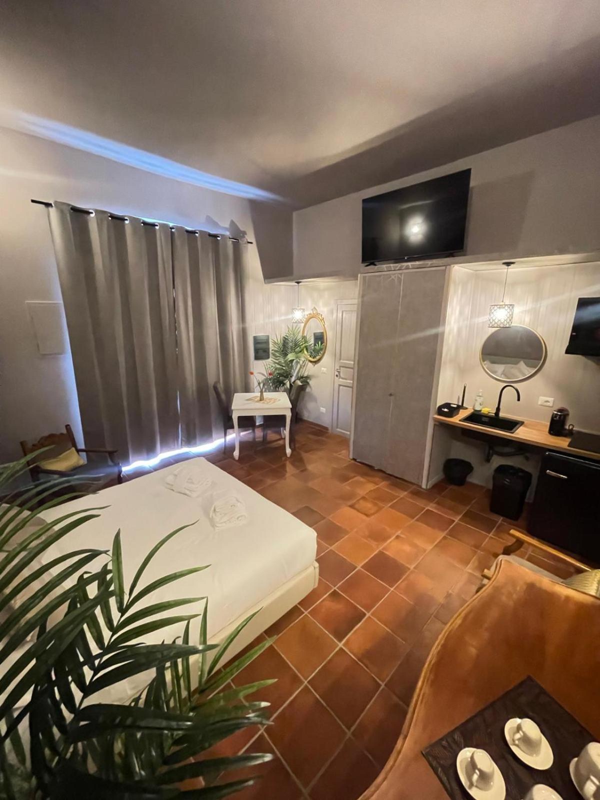 Lucilla'S Suite San Pietro Station Roma Dış mekan fotoğraf