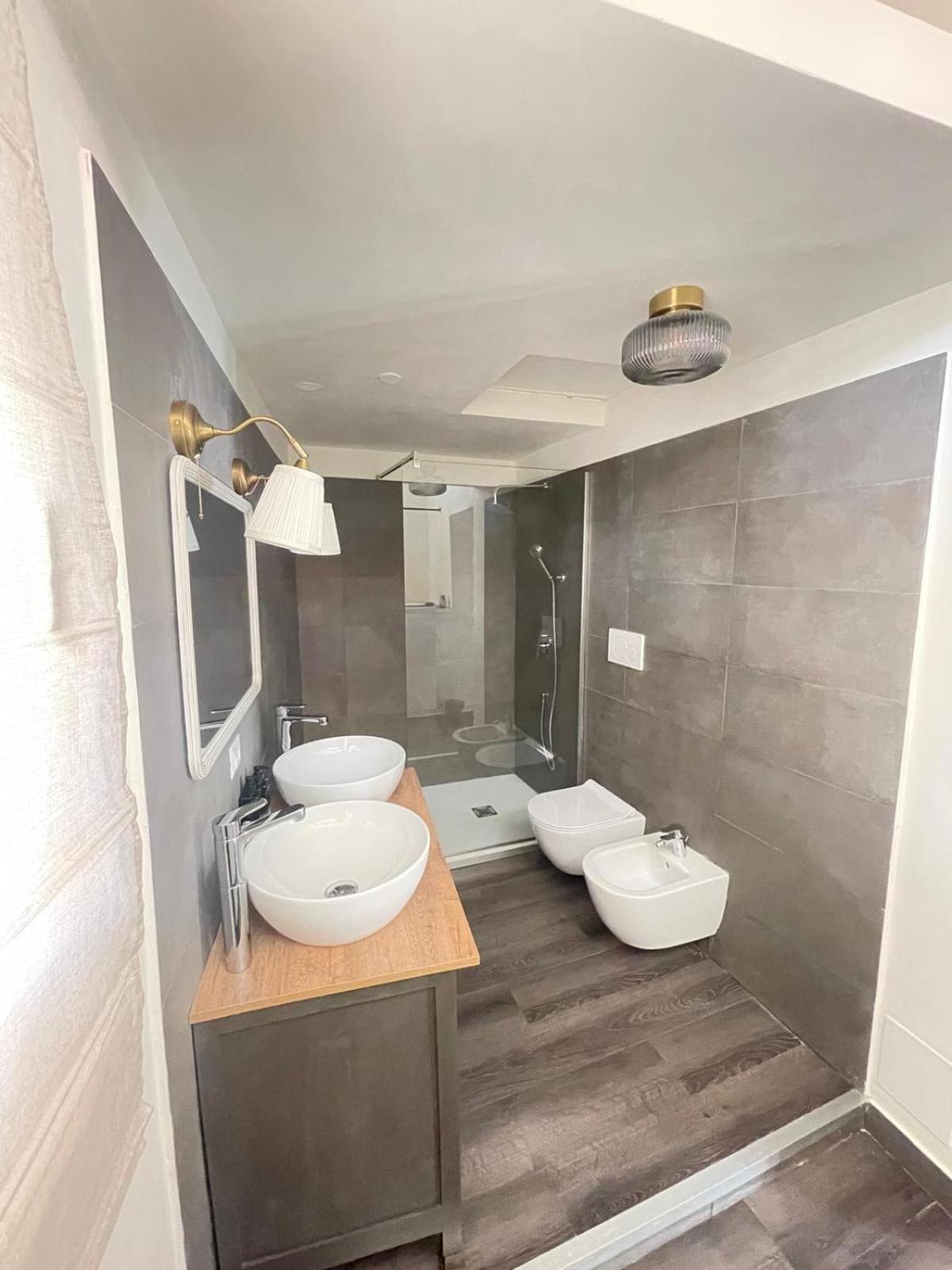 Lucilla'S Suite San Pietro Station Roma Dış mekan fotoğraf